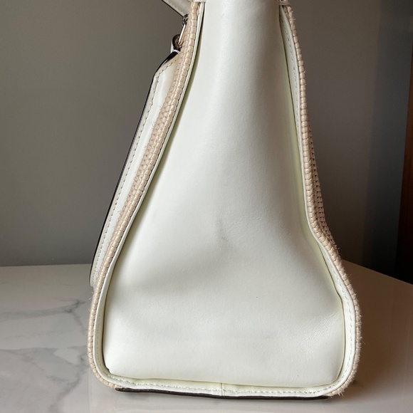 Kate Spade Raffia Trimmed Soft White Leather Bow Tote EUC Retail $375 - Picture 9 of 11